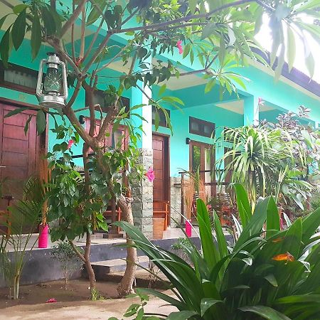 Gili Pelangi Hotel Джили Трауанган Екстериор снимка