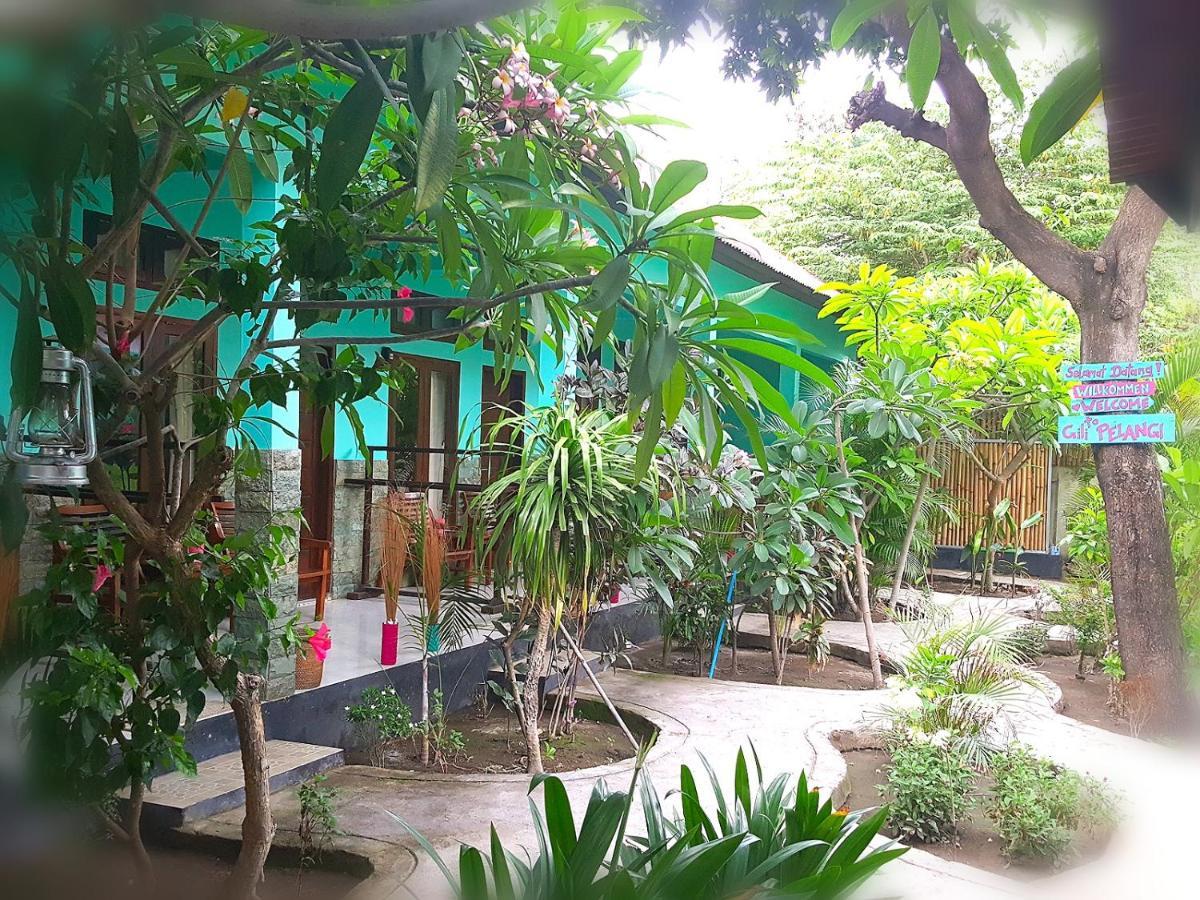 Gili Pelangi Hotel Джили Трауанган Екстериор снимка