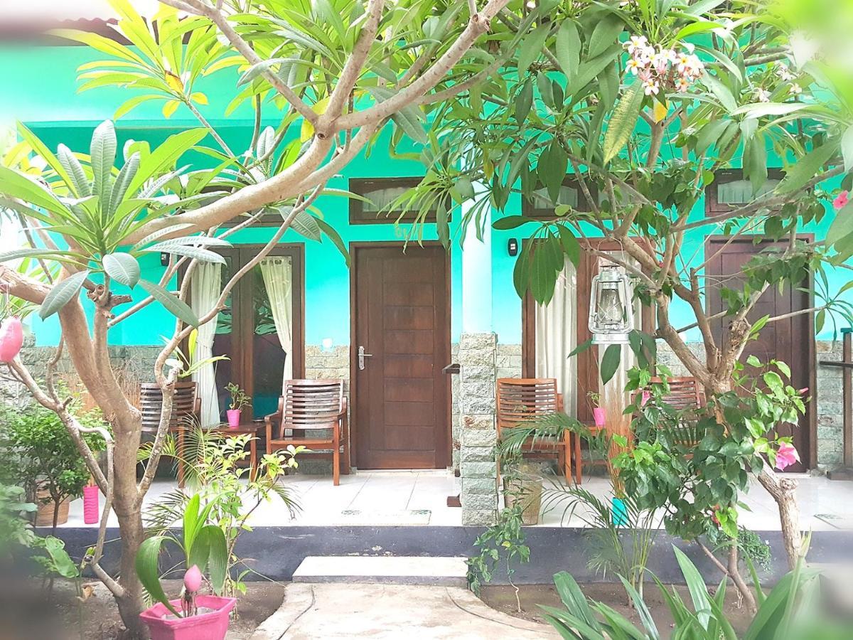 Gili Pelangi Hotel Джили Трауанган Екстериор снимка