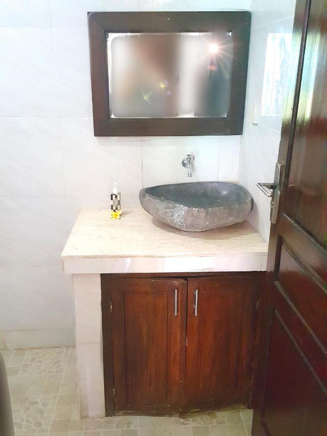 Gili Pelangi Hotel Джили Трауанган Екстериор снимка